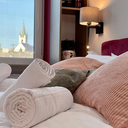 Jeny Boutique Apartment Târgu-Mureş Exteriör bild