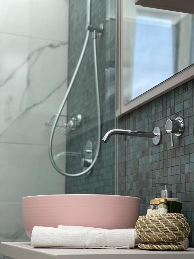 Jeny Boutique Apartment Târgu-Mureş Exteriör bild