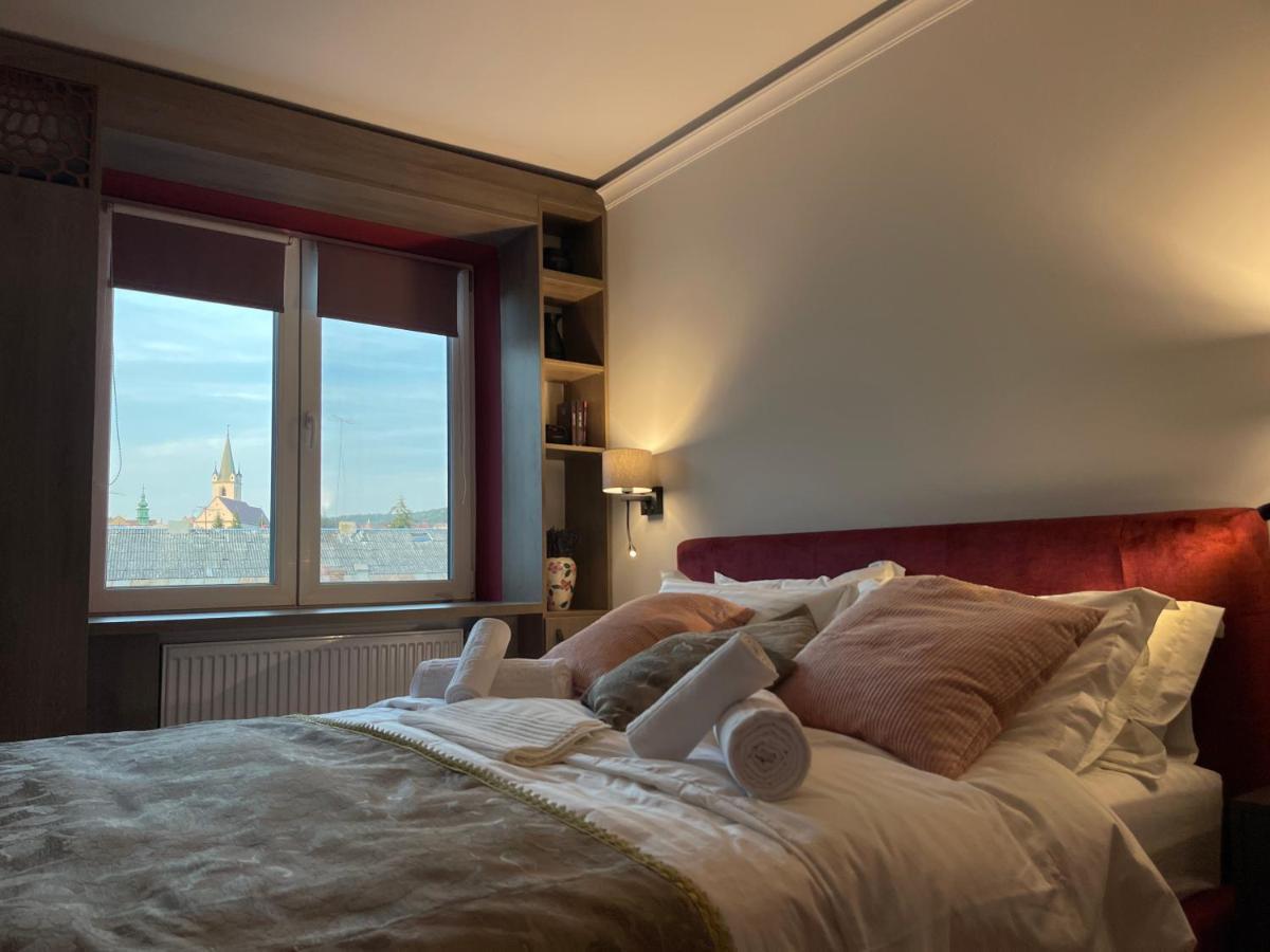Jeny Boutique Apartment Târgu-Mureş Exteriör bild
